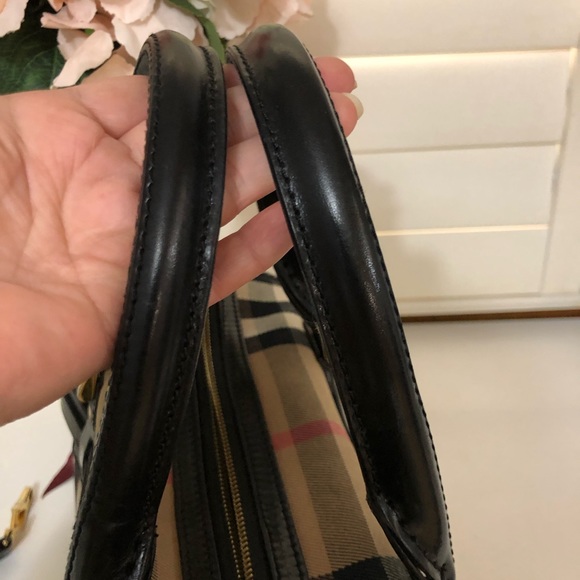 AUTHENTIC BURBERRY 2 way - Picture 6 of 14
